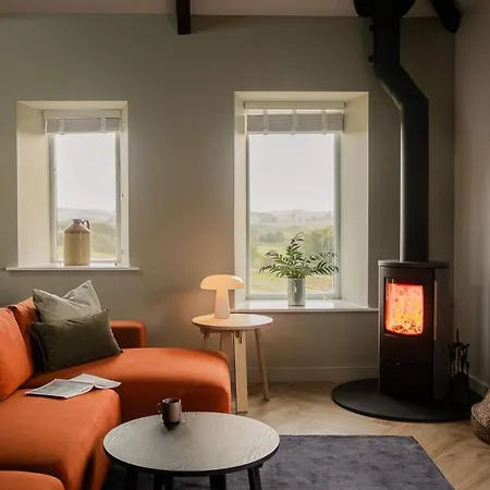 Luxury Group Retreat In The Yorkshire Dales بيت للعطل