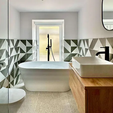 Luxury Group Retreat In The Yorkshire Dales